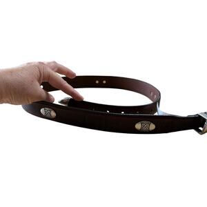 PGA Tour Leather 34 Golf Belt Oil Tanned Silvertone Medallions Engraved Buckle